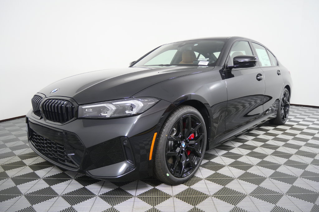 New 2026 BMW 330i Sedan RWD image 8