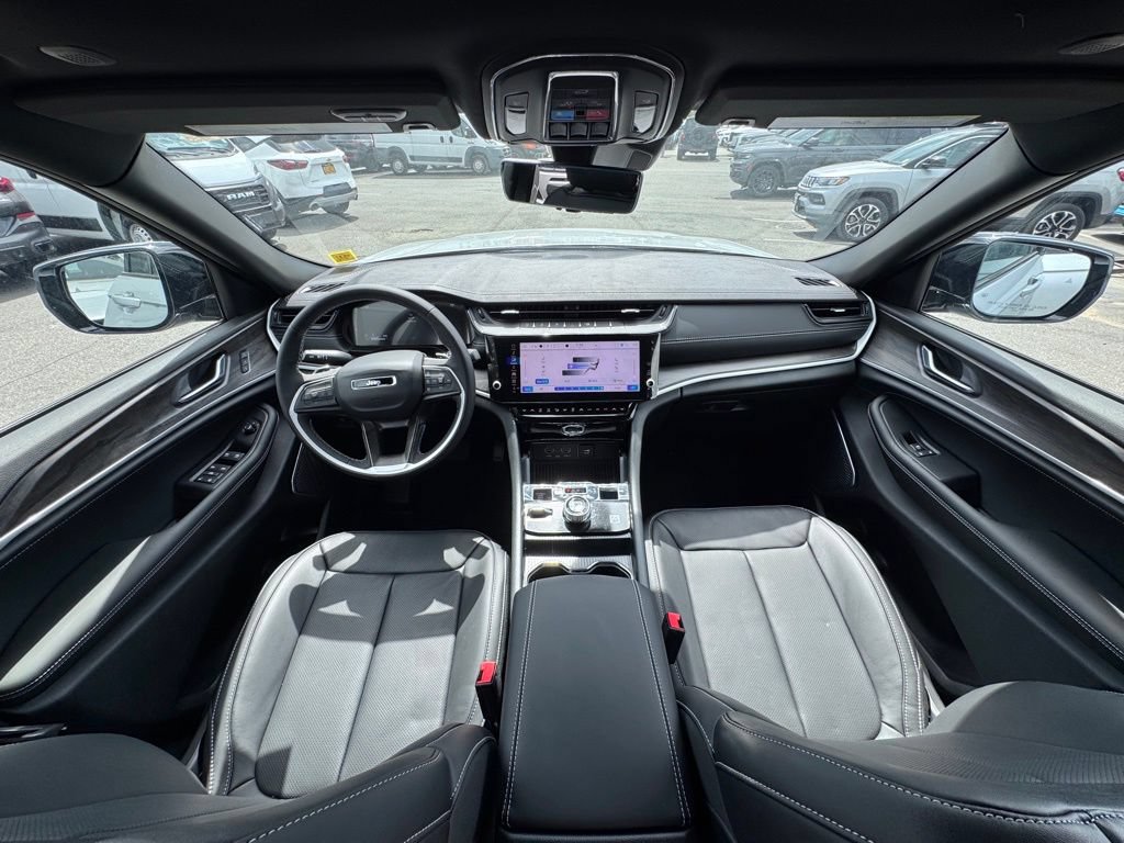 New 2026 Jeep Grand Cherokee Limited AWD/4WD image 23