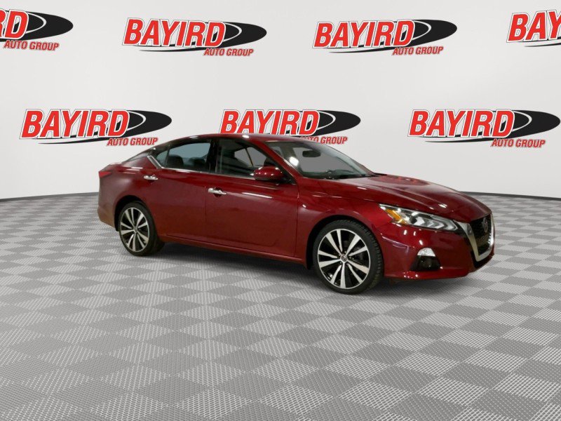 Used 2021 Nissan Altima 2.5 Platinum AWD/4WD image 2