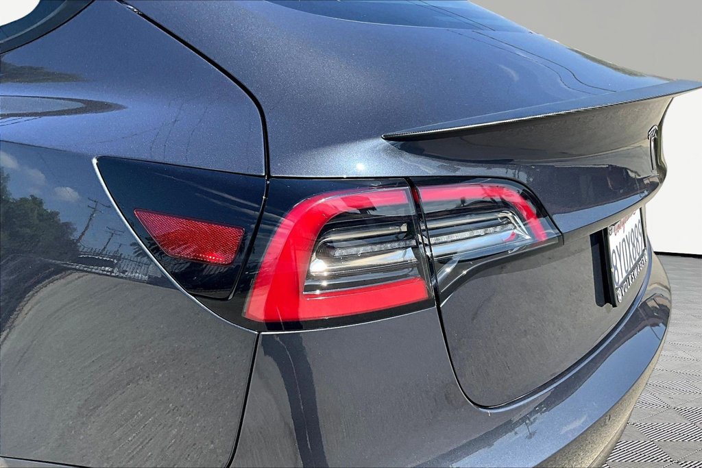Used 2021 Tesla Model 3 Performance AWD/4WD image 20