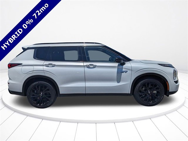 New 2025 Mitsubishi Outlander SEL Black Edition image 3