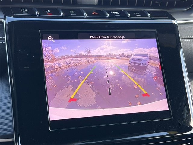 Used 2023 Jeep Grand Cherokee L Laredo image 26