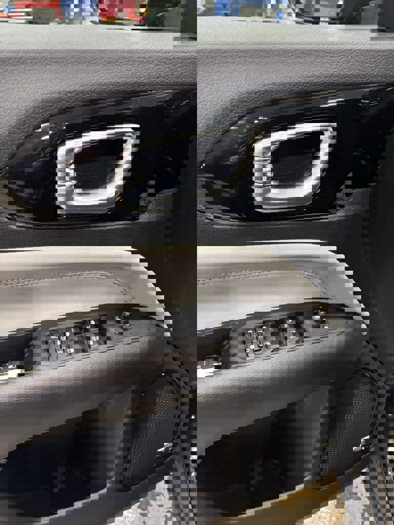 New 2026 Jeep Compass Limited w/ Sun, Sound & Navigation Group image 9