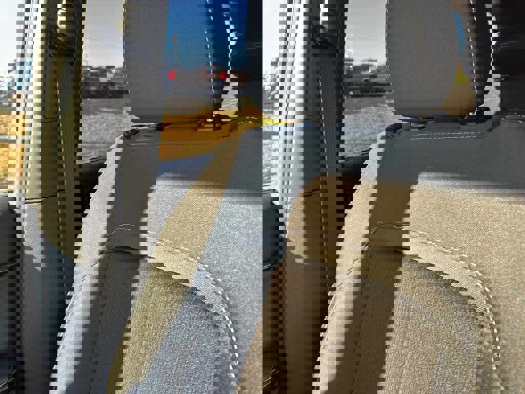 New 2025 Jeep Grand Cherokee Laredo X image 21