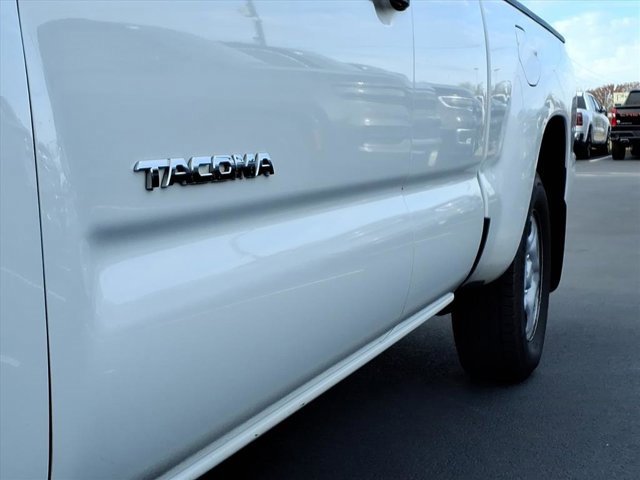 Used 2011 Toyota Tacoma 2WD Access Cab image 34