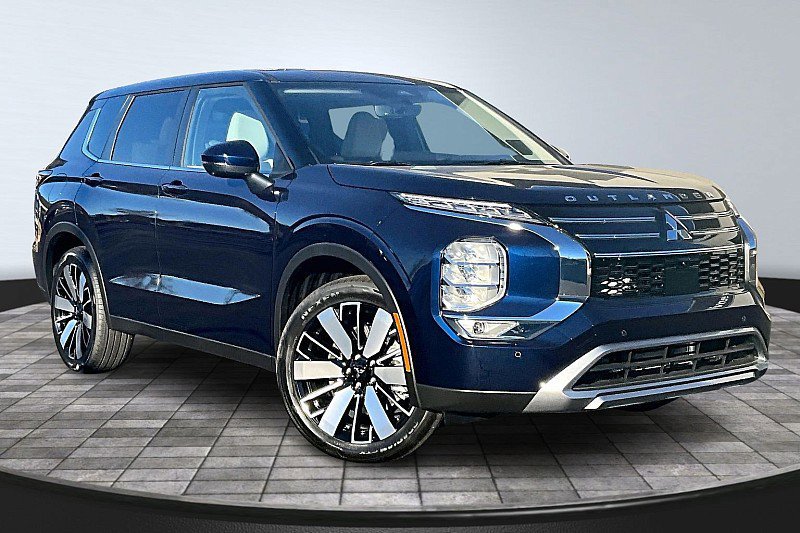 New 2026 Mitsubishi Outlander SE FWD image 2