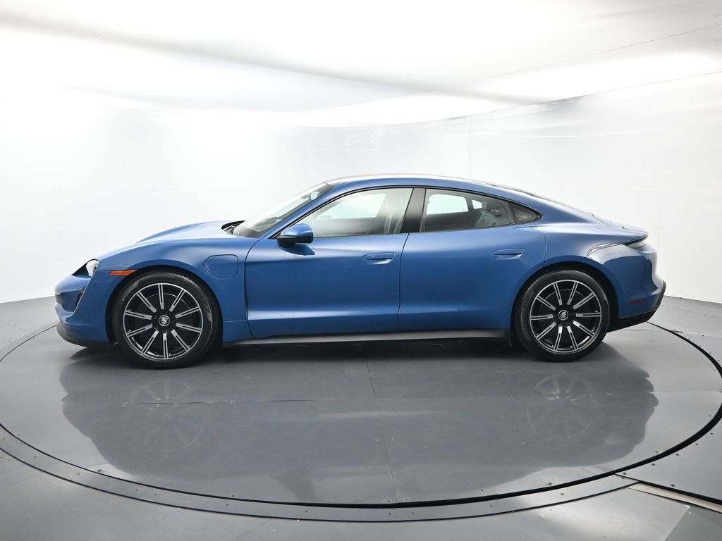 Certified 2022 Porsche Taycan 4S AWD/4WD image 2
