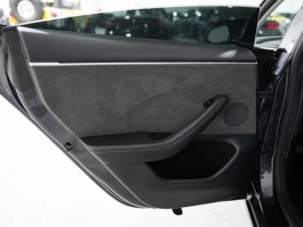 Used 2024 Tesla Model 3 Performance AWD/4WD image 35