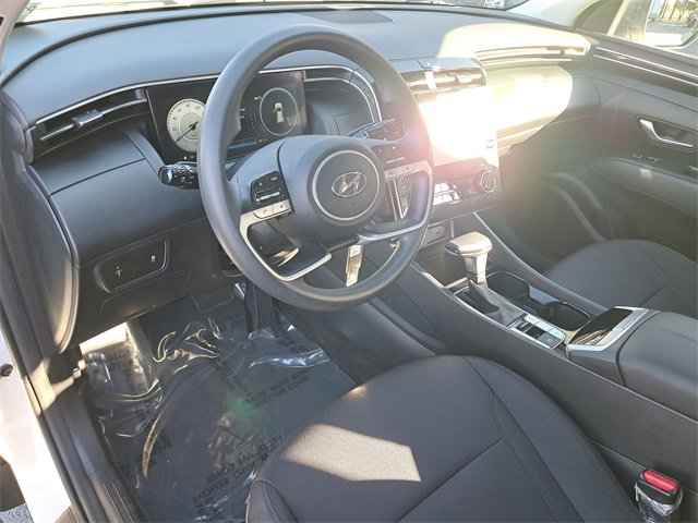 Used 2024 Hyundai Tucson SE image 16