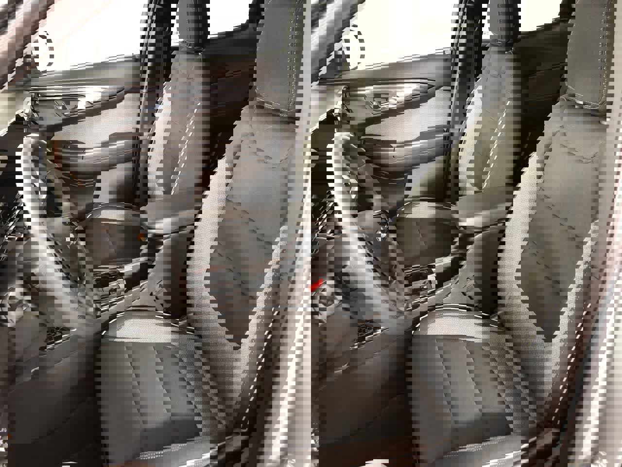 Used 2025 Chevrolet TrailBlazer LT image 12