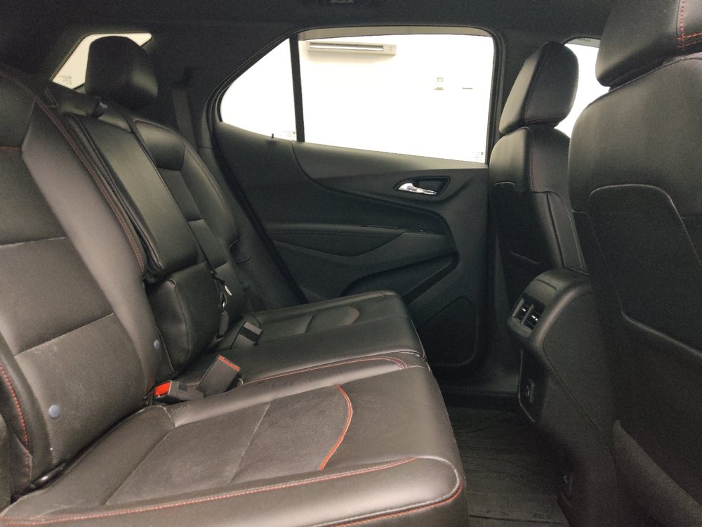 Used 2022 Chevrolet Equinox RS w/ RS Leather Package FWD image 19