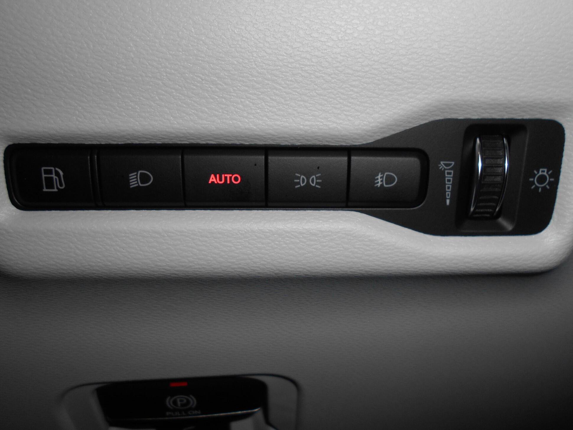 New 2026 Jeep Cherokee Limited AWD/4WD image 16