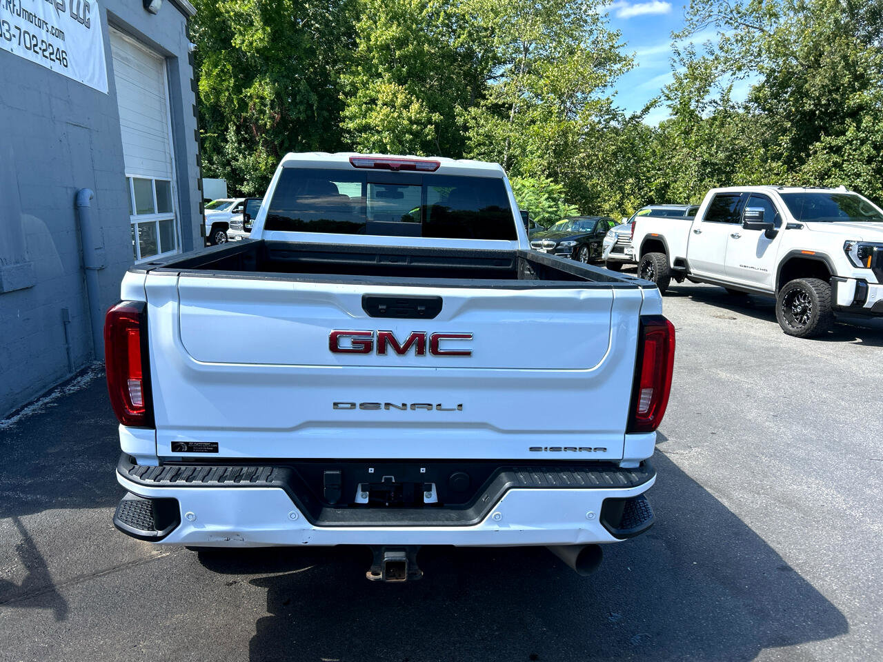 Used 2022 GMC Sierra 3500 Denali image 6