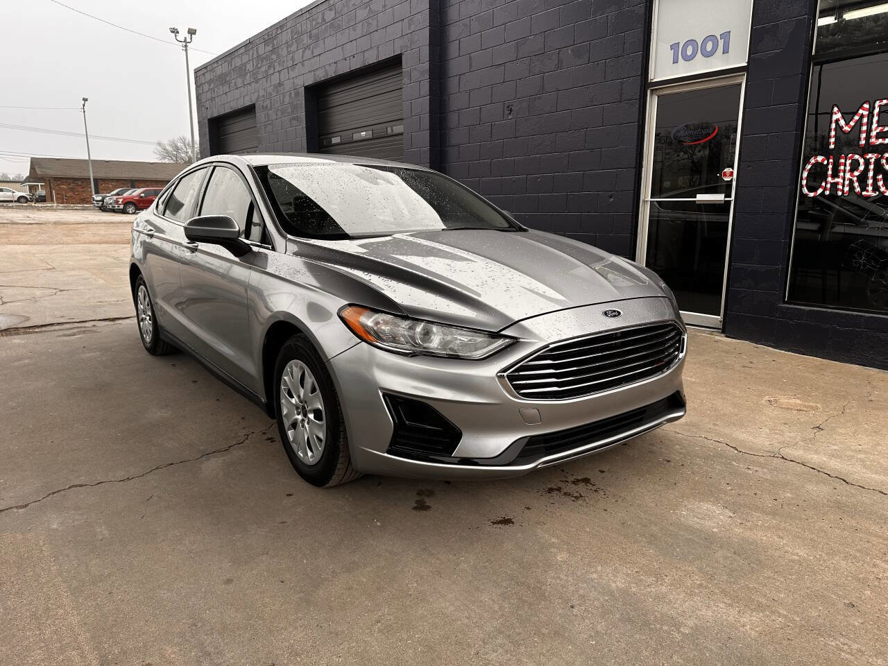 Used 2020 Ford Fusion S image 2