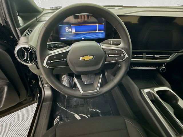 New 2026 Chevrolet Equinox EV LT image 12