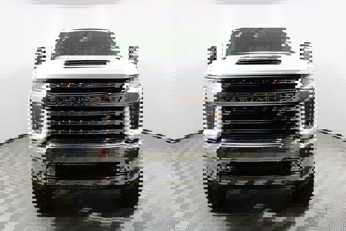 Used 2020 Chevrolet Silverado 2500 LTZ w/ LTZ Plus Package image 39