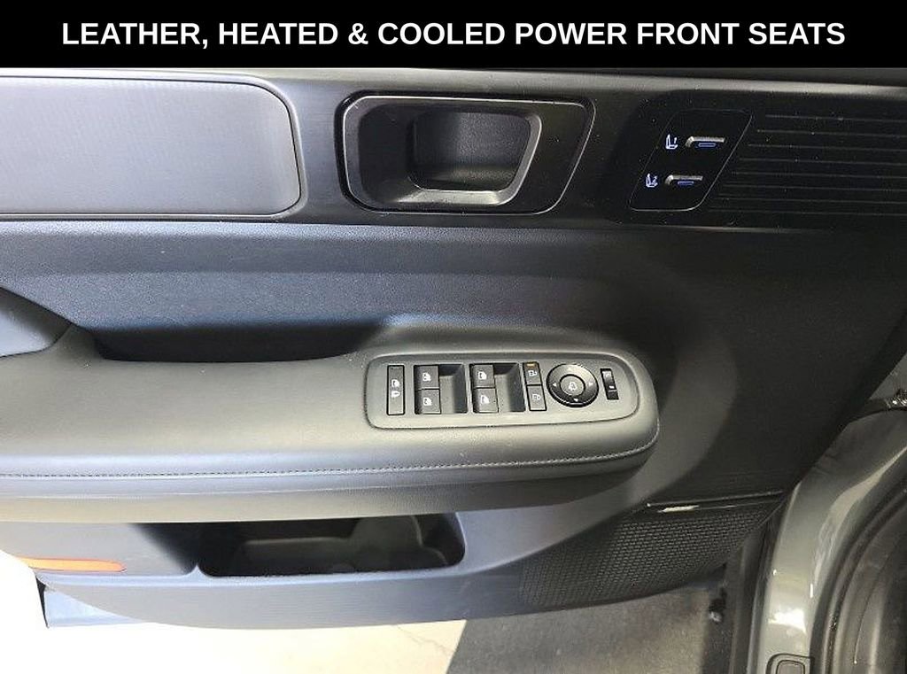 Used 2025 Hyundai Santa Fe Calligraphy image 7