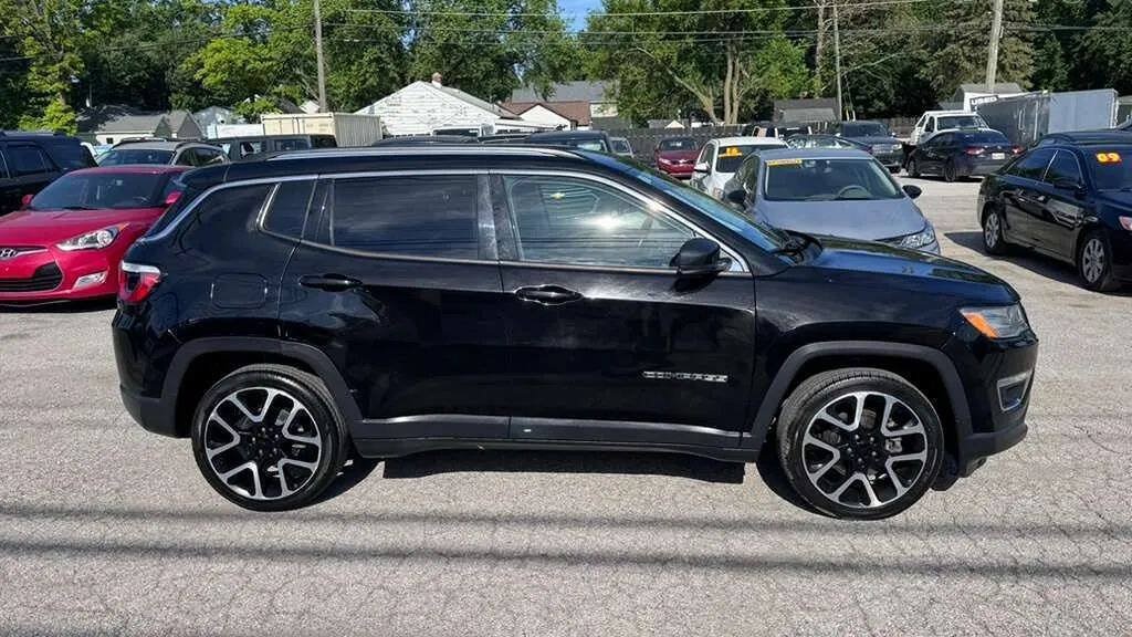 Used 2020 Jeep Compass Limited FWD image 8