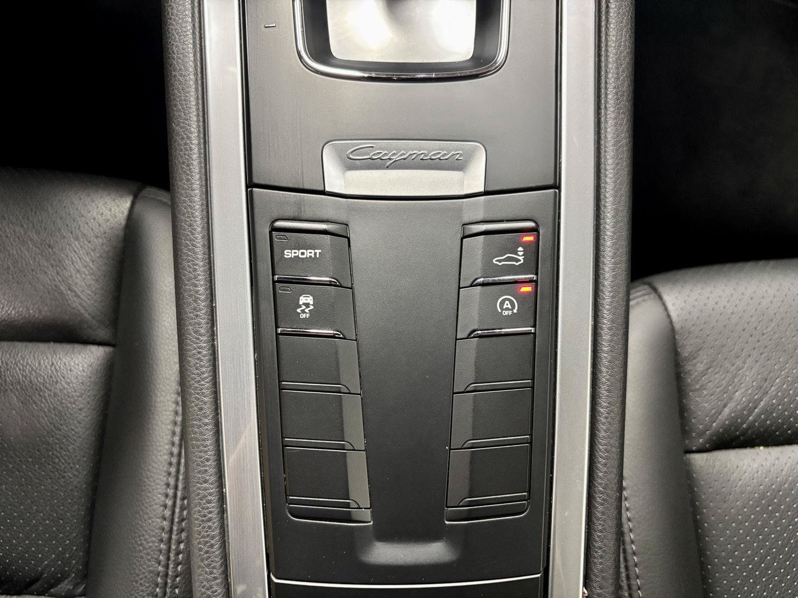 Used 2015 Porsche Cayman RWD image 22