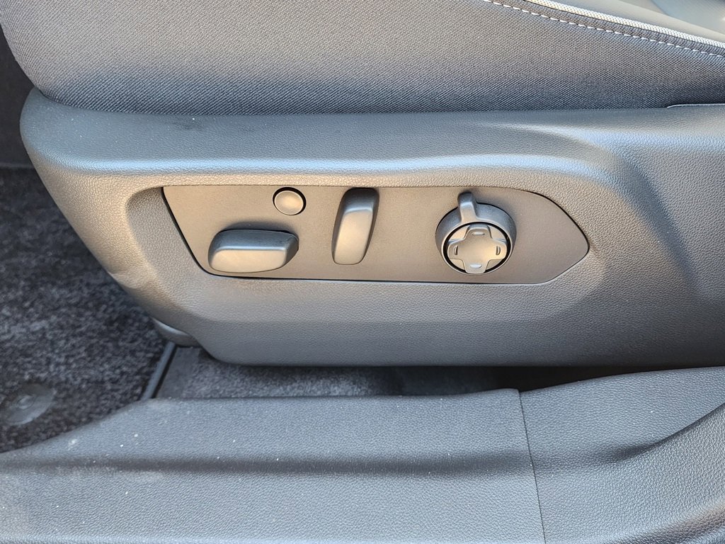 New 2026 Buick Envision Avenir image 18