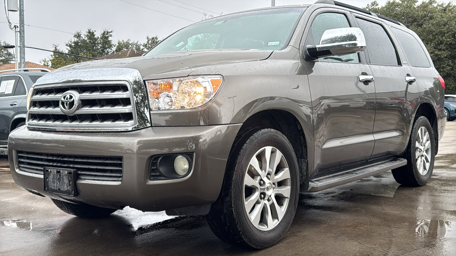 Used 2008 Toyota Sequoia Limited image 3