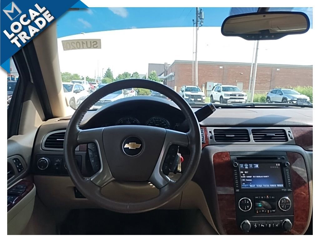 Used 2013 Chevrolet Avalanche LTZ AWD/4WD image 18