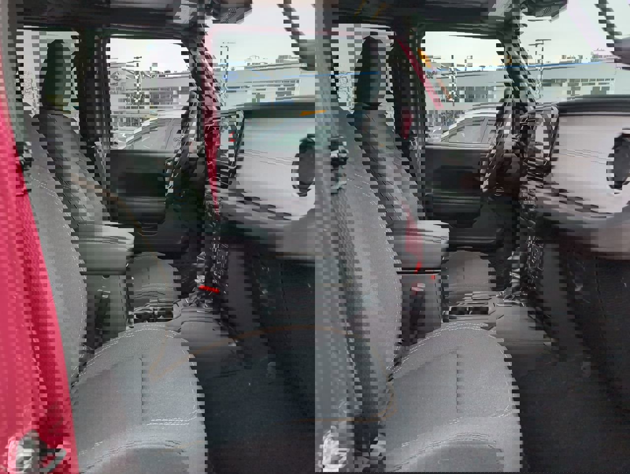 Used 2024 Jeep Gladiator Sport image 16