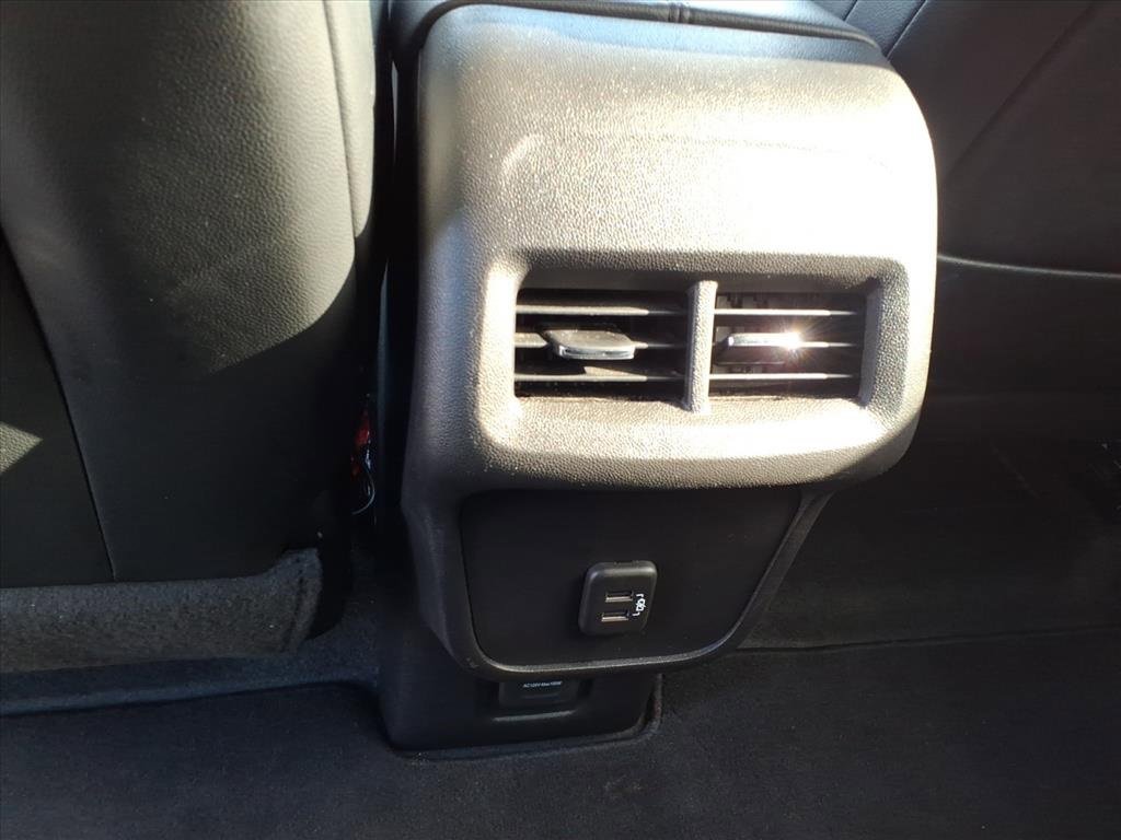 Certified 2024 GMC Terrain SLT image 7