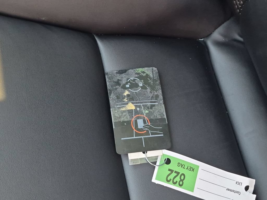 Used 2023 Tesla Model 3 Standard Range RWD image 34
