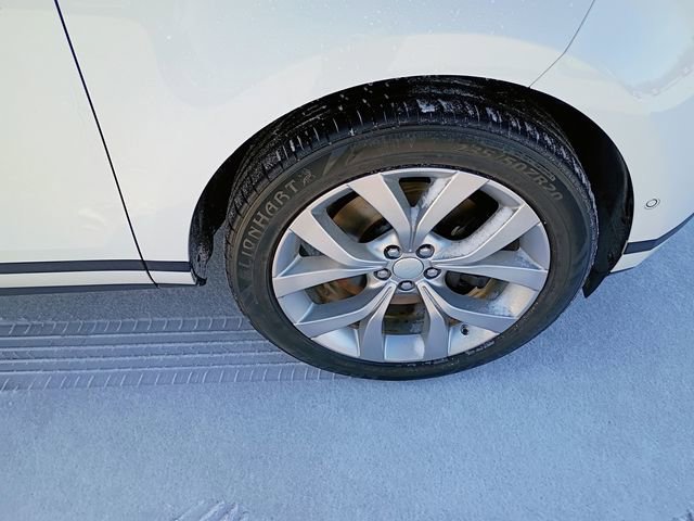 Used 2020 Land Rover Range Rover Evoque SE image 17