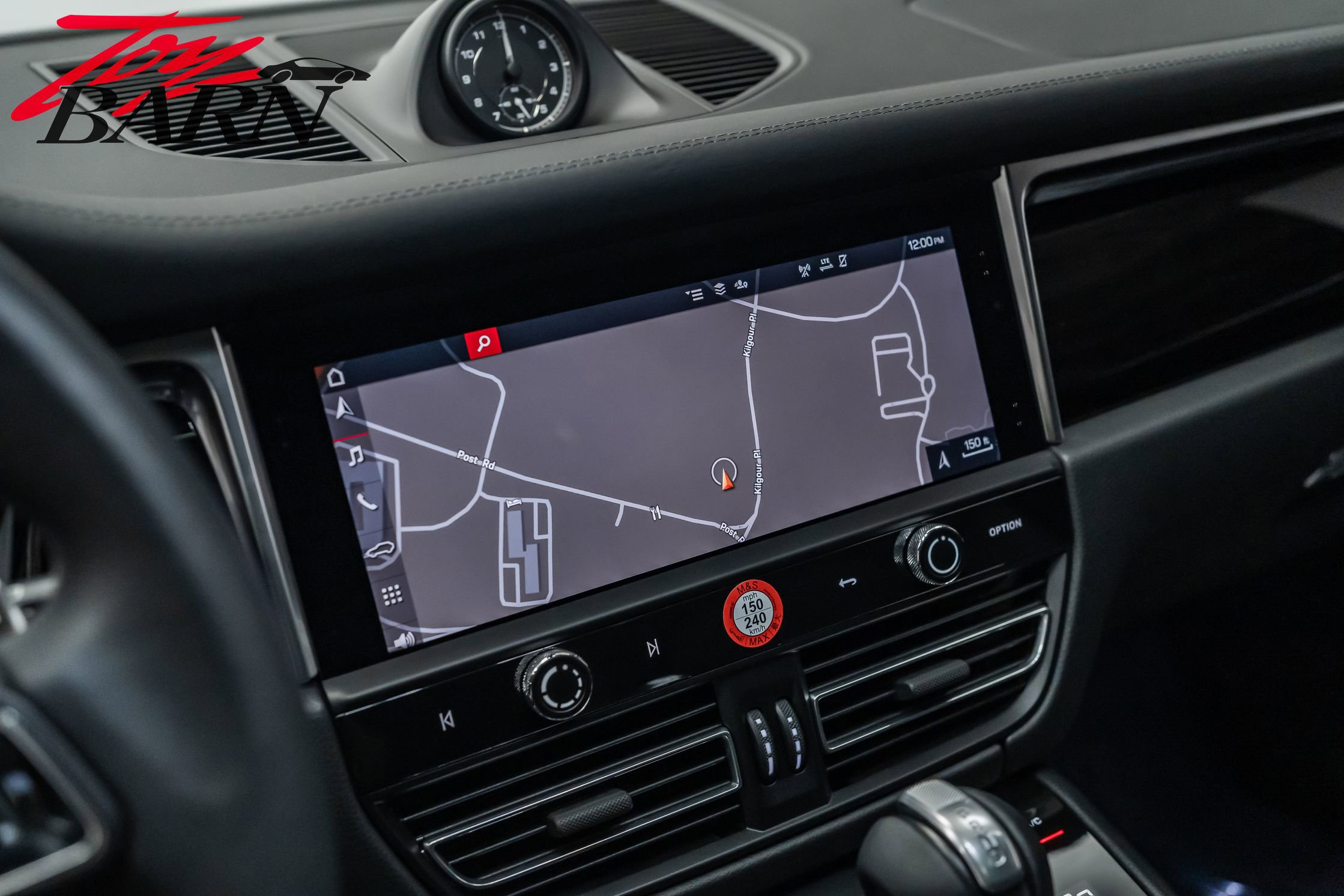 Used 2022 Porsche Macan S image 37