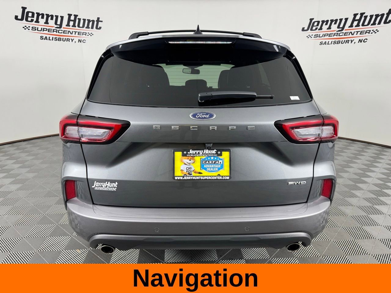 Used 2024 Ford Escape ST-Line Elite w/ Premium Technology Package AWD/4WD image 8