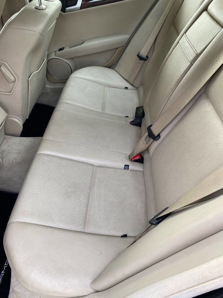 Used 2013 Mercedes-Benz C 250 C 250 Luxury 4dr Sedan image 13