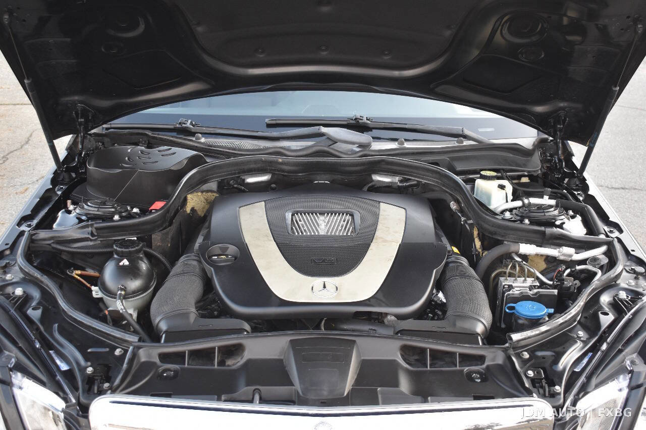 Used 2010 Mercedes-Benz E 350 Sedan image 35