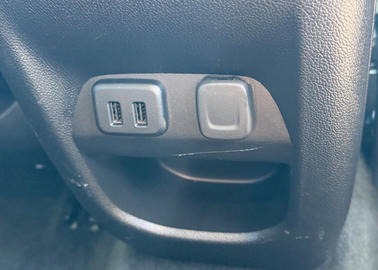 Used 2018 Chevrolet Colorado ZR2 image 17