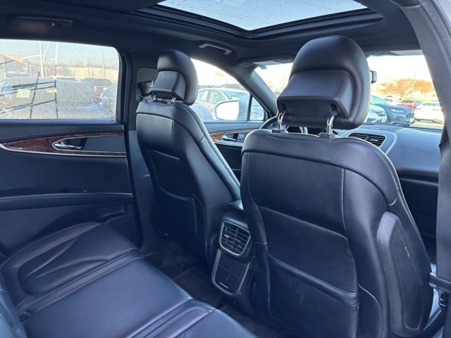 Used 2018 Lincoln MKX Reserve image 27