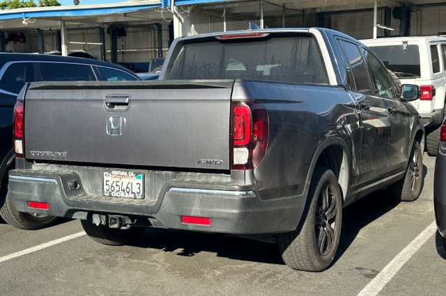 Used 2020 Honda Ridgeline Sport image 5