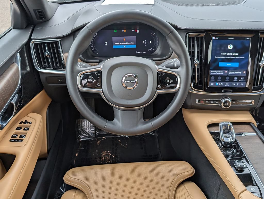Used 2023 Volvo V90 B6 Cross Country Ultimate AWD/4WD image 24