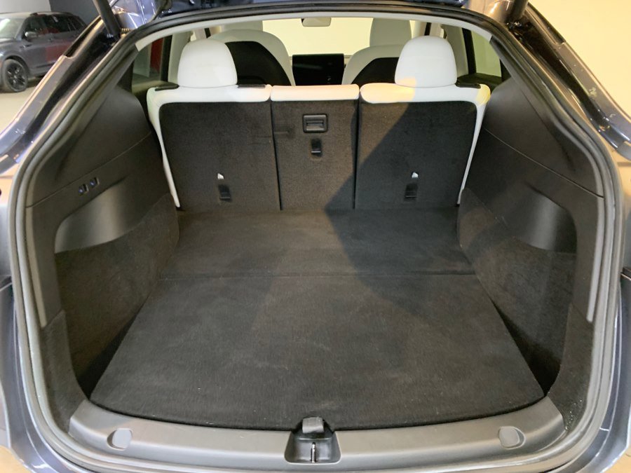 Used 2022 Tesla Model Y Performance image 42