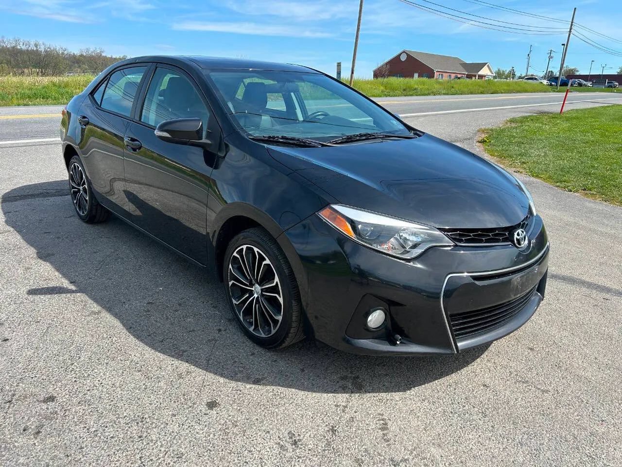 Used 2016 Toyota Corolla S FWD image 4