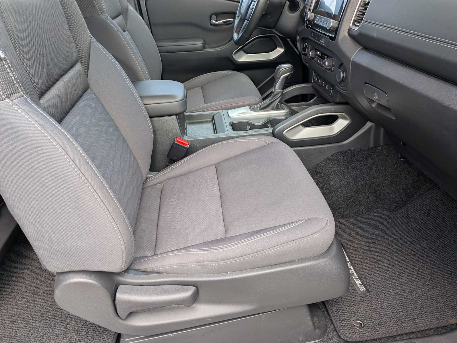 Used 2024 Nissan Frontier SV w/ SV Convenience Package AWD/4WD image 19