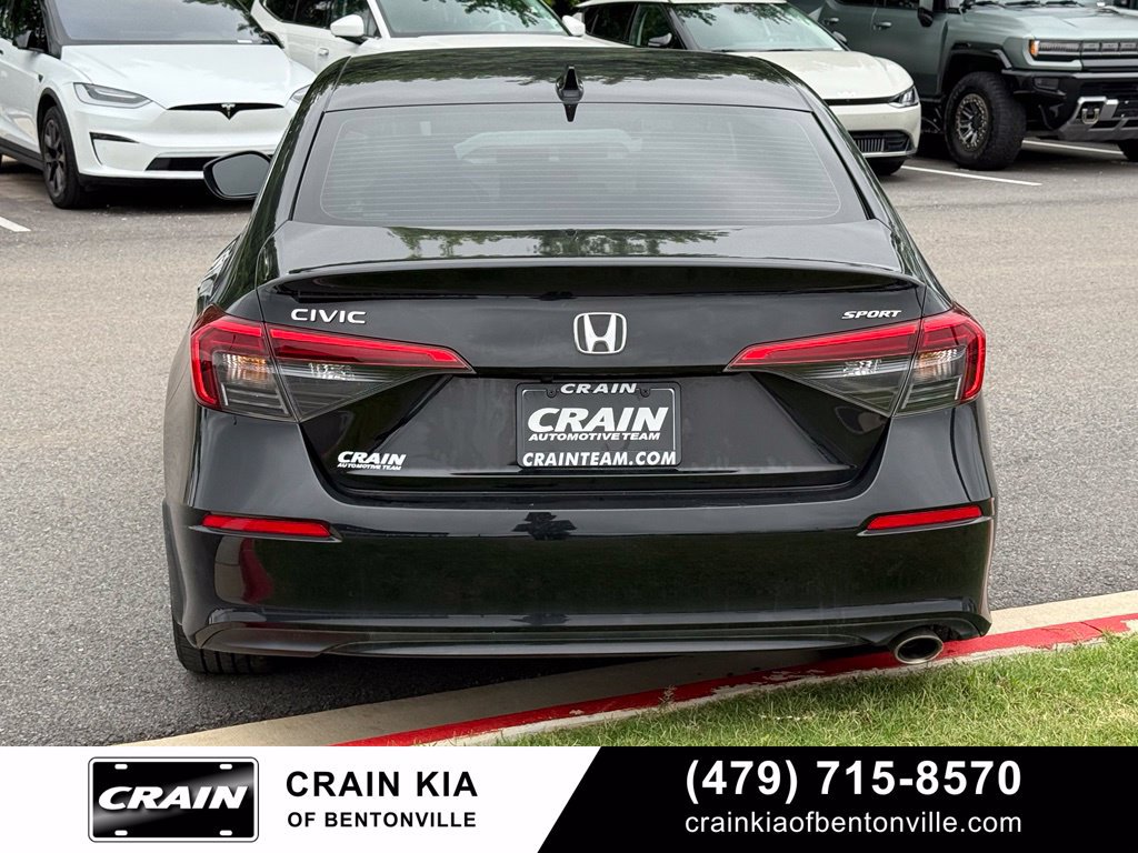 Used 2023 Honda Civic Sport image 6