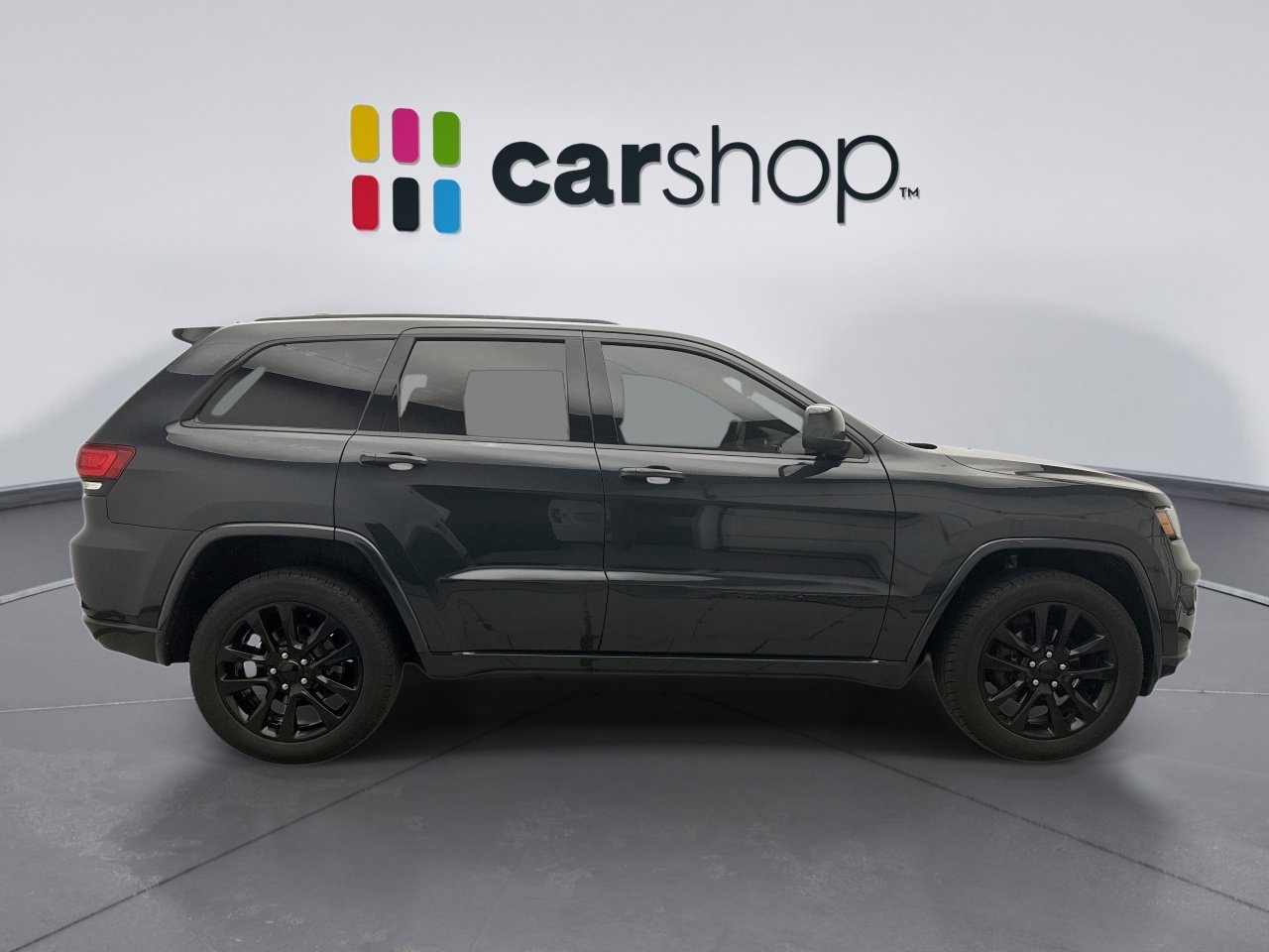 Used 2018 Jeep Grand Cherokee Altitude AWD/4WD image 6