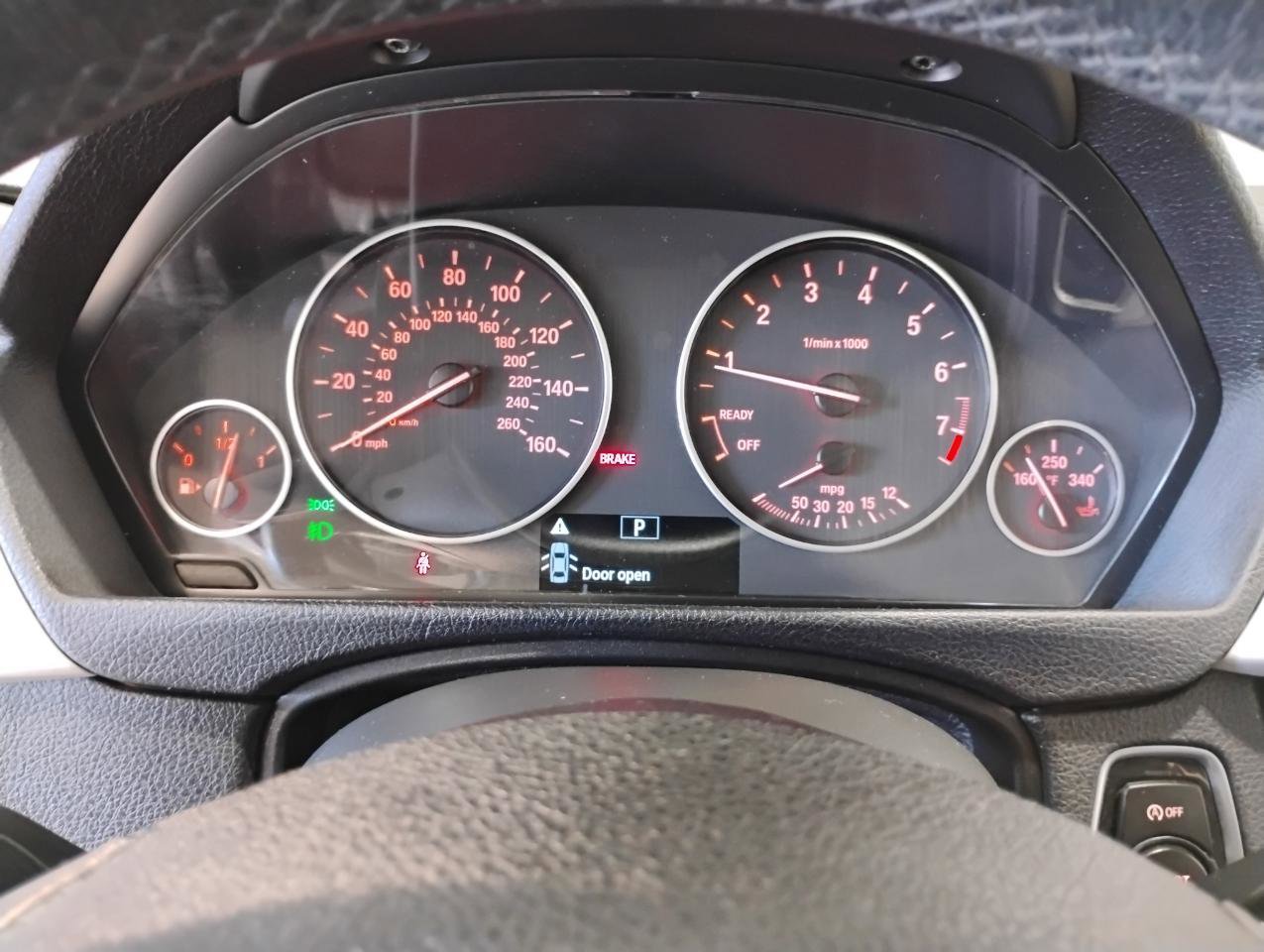 Used 2017 BMW 320i Sedan image 42