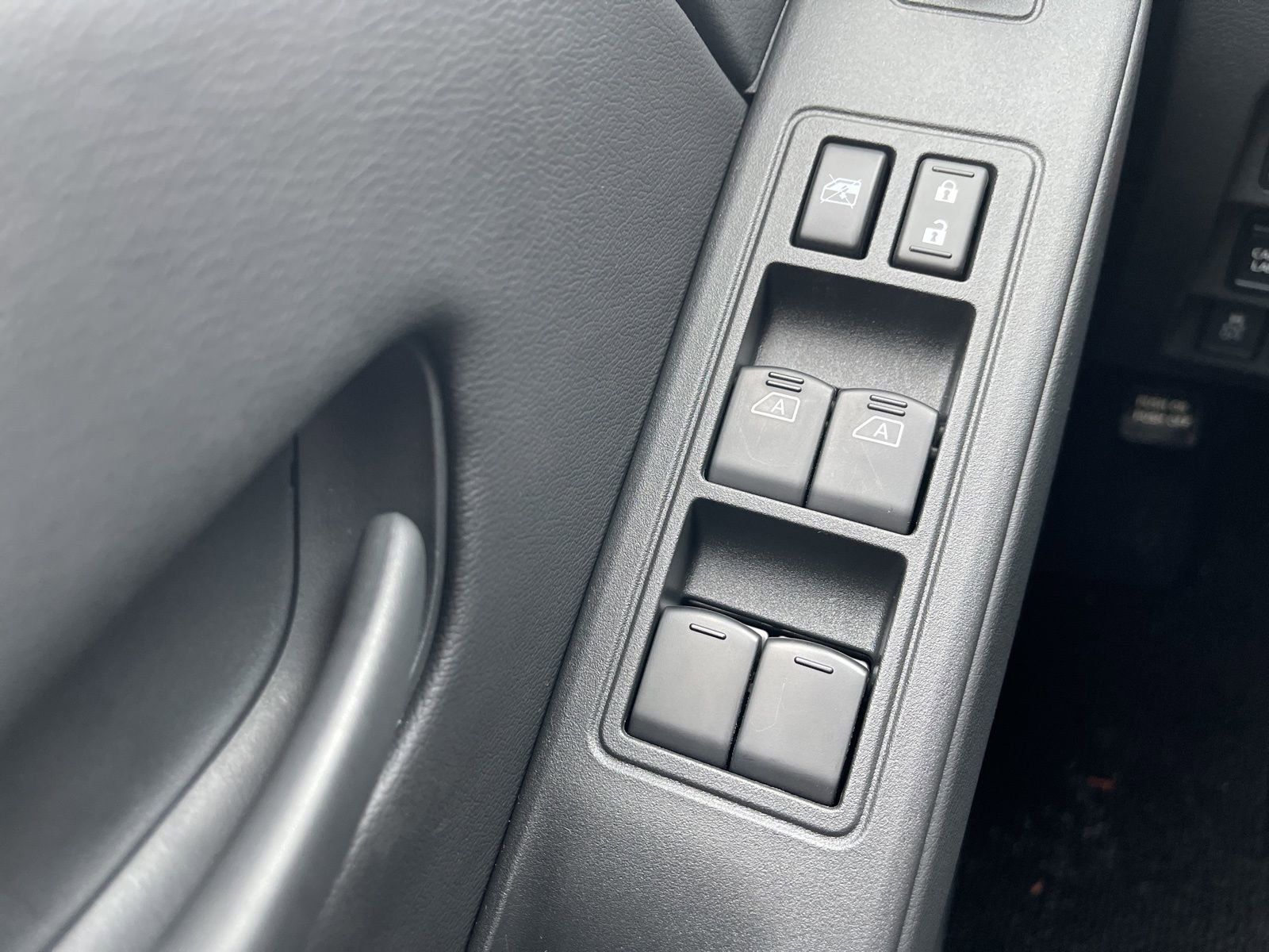 New 2026 Nissan Frontier SV w/ SV Convenience Package image 36