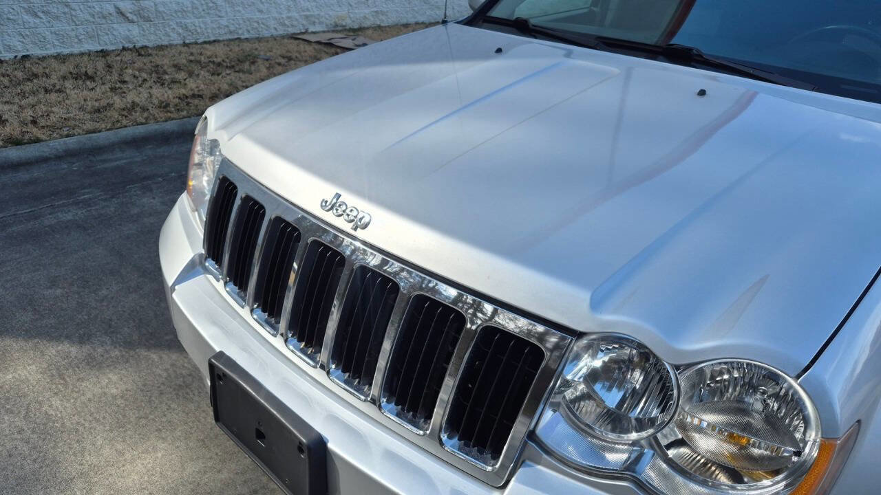 Used 2009 Jeep Grand Cherokee Limited image 23