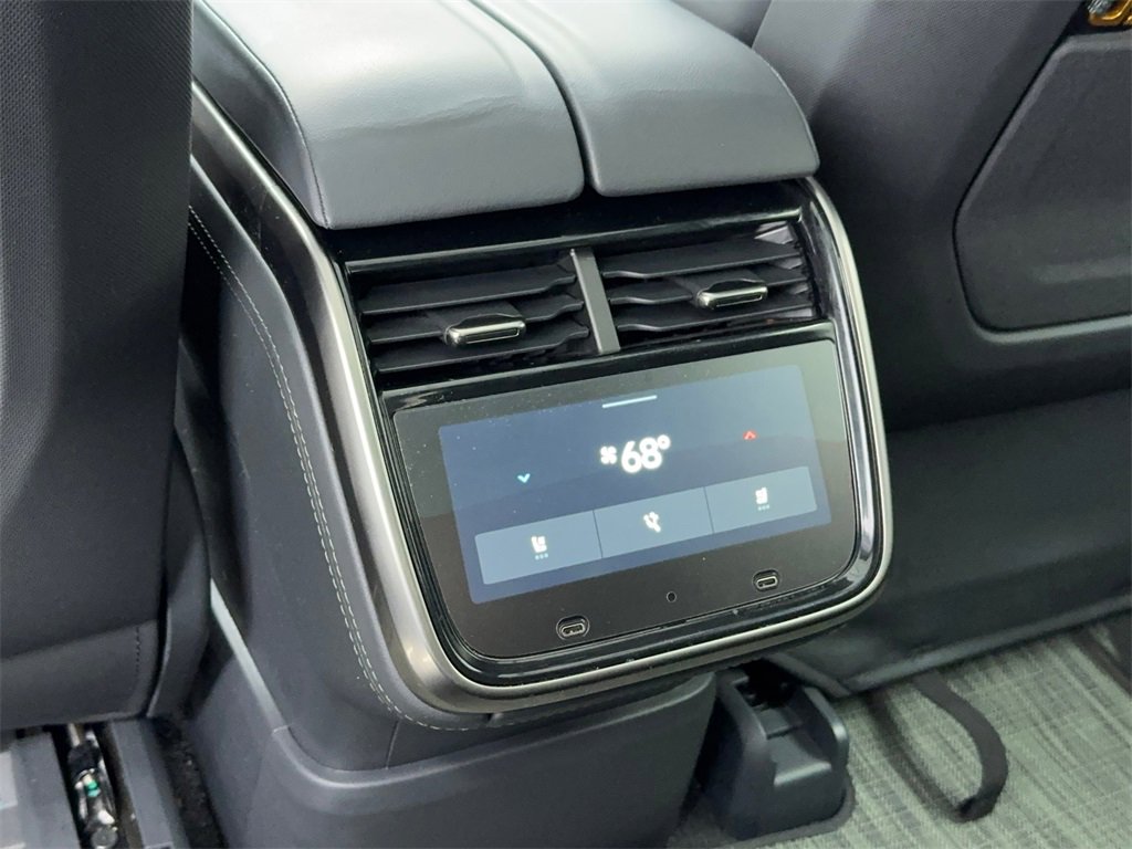 Used 2022 Rivian R1T Adventure image 45