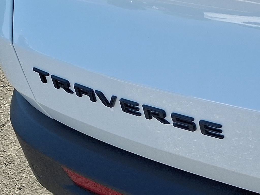 New 2027 Chevrolet Traverse LT w/ Midnight/Sport Edition FWD image 11