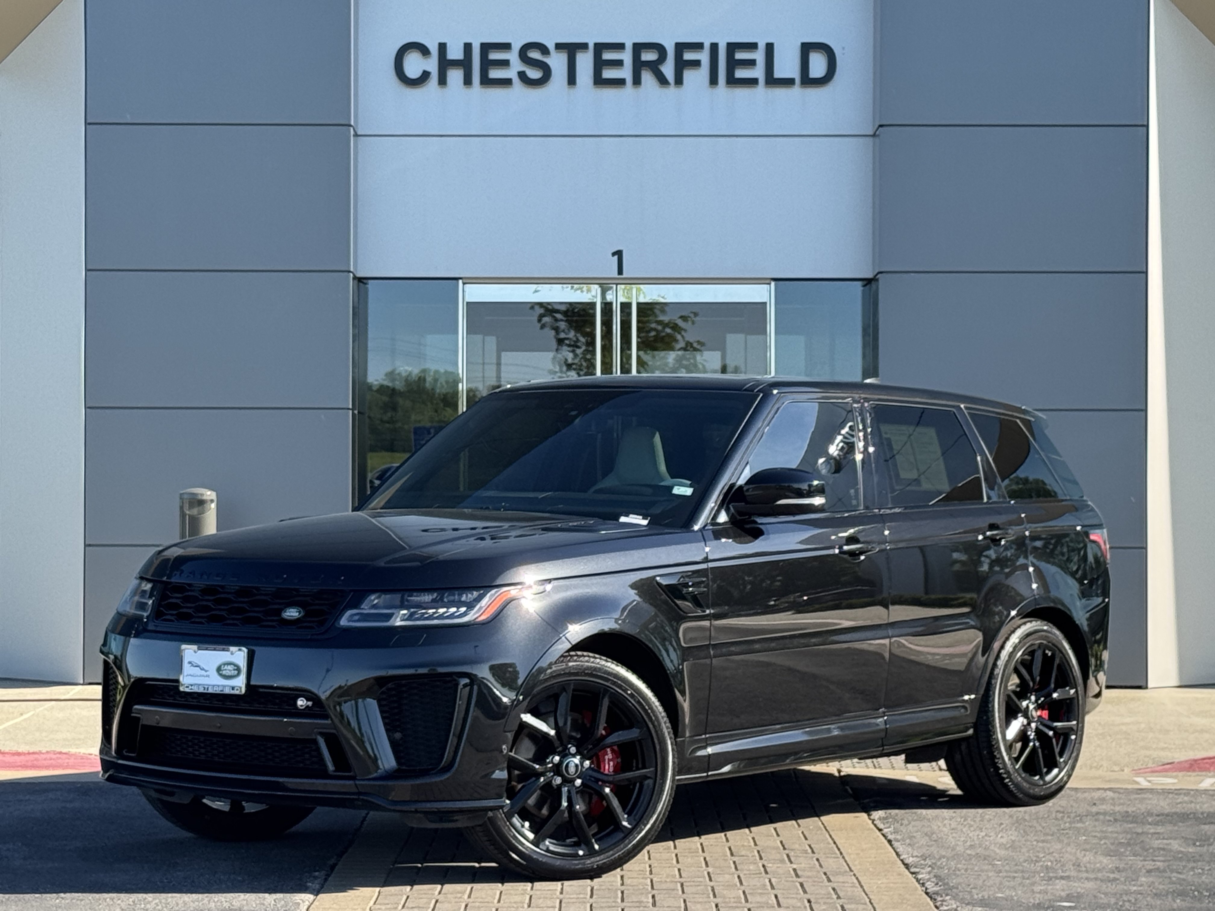 Used 2022 Land Rover Range Rover Sport SVR AWD/4WD image 1