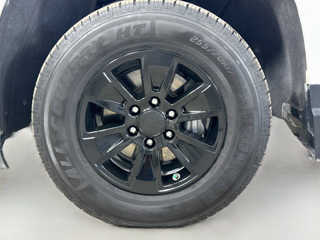 Used 2022 Chevrolet Silverado 1500 W/T RWD image 31